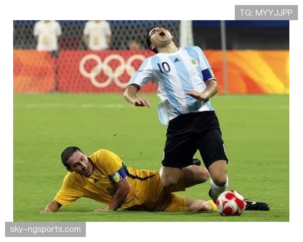 无意接触犯规真的能判罚吗？足球规则如何界定关键细节