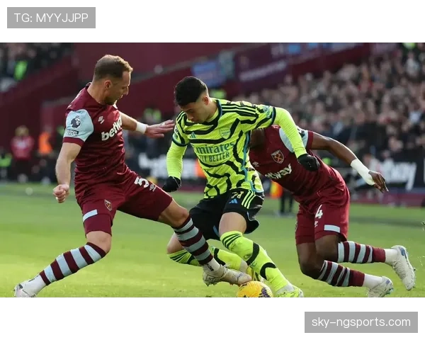 特罗萨德无球跑动与空间利用分析